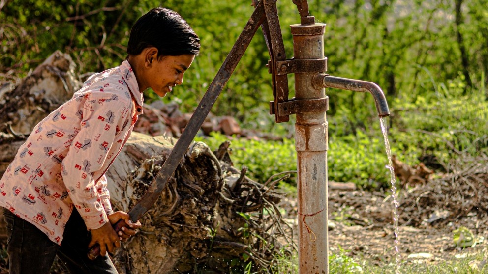 Jalgaon Unauthorized Water Extraction Incident: Household Water Filtration Needs in the Context of Urban Water System Challenges